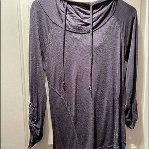 Long sleeve hooded top